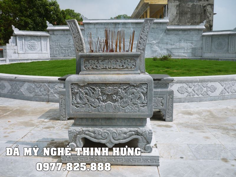 Mẫu Lư hương đá tại Hưng Yên