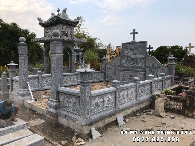 Khu Lăng mộ đá Công giáo đẹp, Mẫu Lăng mộ đá công giáo Thịnh Hưng tại Nam Định.