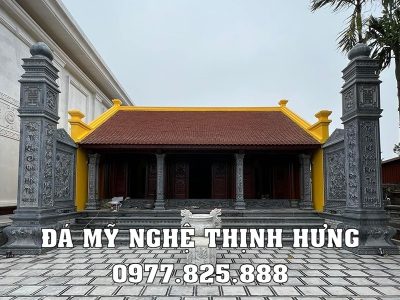 Đặt cột đá, bậc thềm đá cho Nhà thờ họ/tổ
