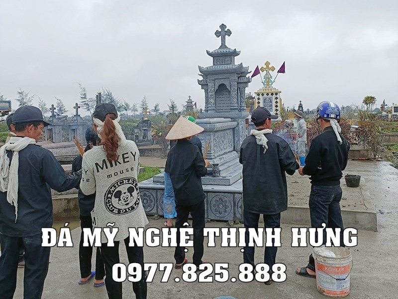 Xây mộ công giáo đẹp tại Ninh Bình.jpg Xây mộ công giáo đẹp tại Ninh Bình.jpg