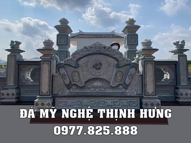 Bình phong đá xanh rêu chữ Tâm cho Nhà mồ đá.jpg Bình phong đá xanh rêu chữ Tâm cho Nhà mồ đá.jpg