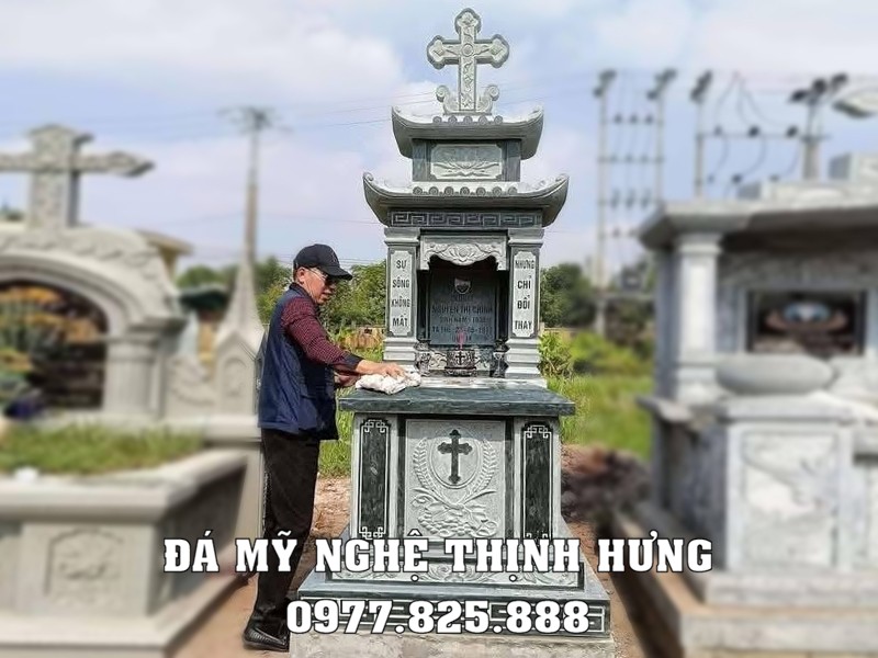Mẫu Mộ đá công giáo 3 mái - Mộ 3 mái Công giáo đẹp 15 Mẫu Mộ đá công giáo 3 mái - Mộ 3 mái Công giáo đẹp