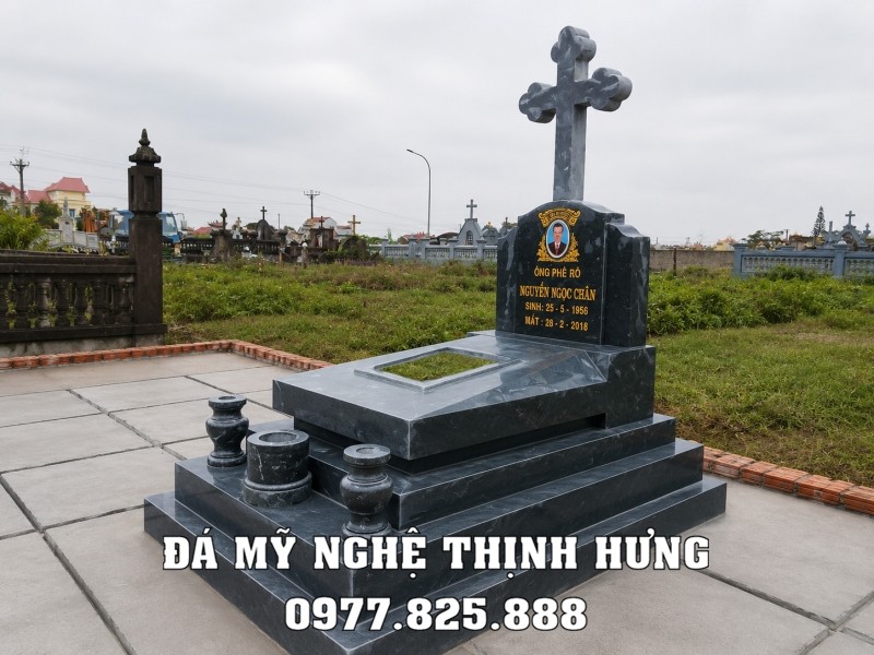 Mẫu Mộ công giáo đá xanh rêu Thanh Hóa tại Ninh Bình 17 Mẫu Mộ công giáo đá xanh rêu Thanh Hóa tại Ninh Bình