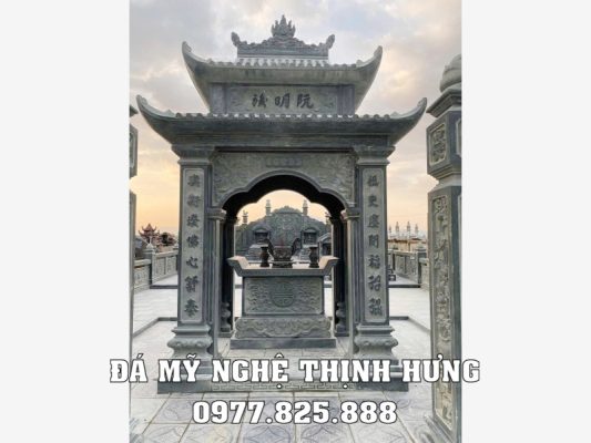 Lầu thờ đá tại khu Lăng Mộ tổ, Lăng Mộ dòng họ